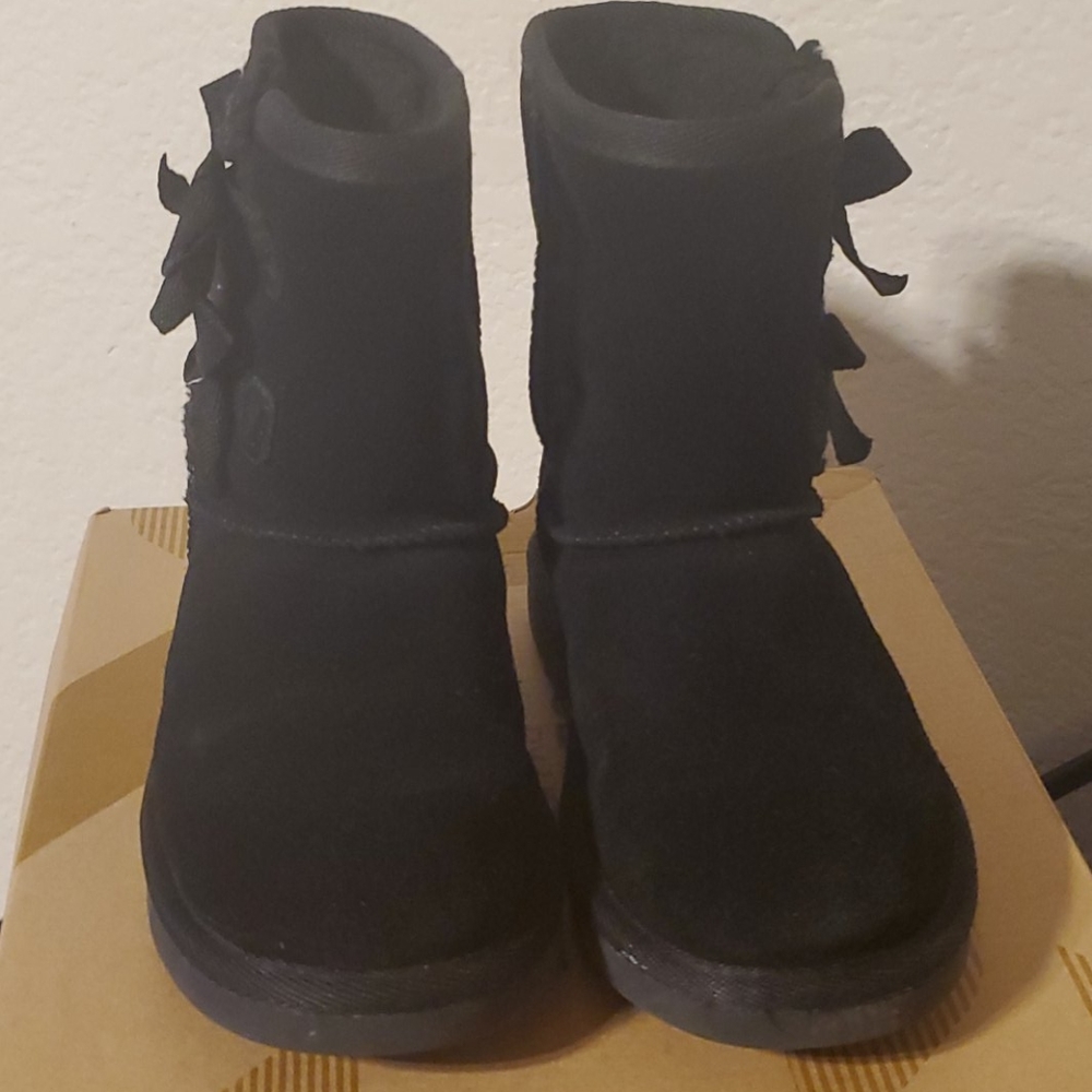 Little girl winter boots